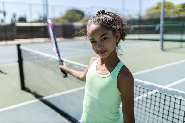 Essential Strategies for Sport Bikers: Conquering Strong Winds on UK Bridges